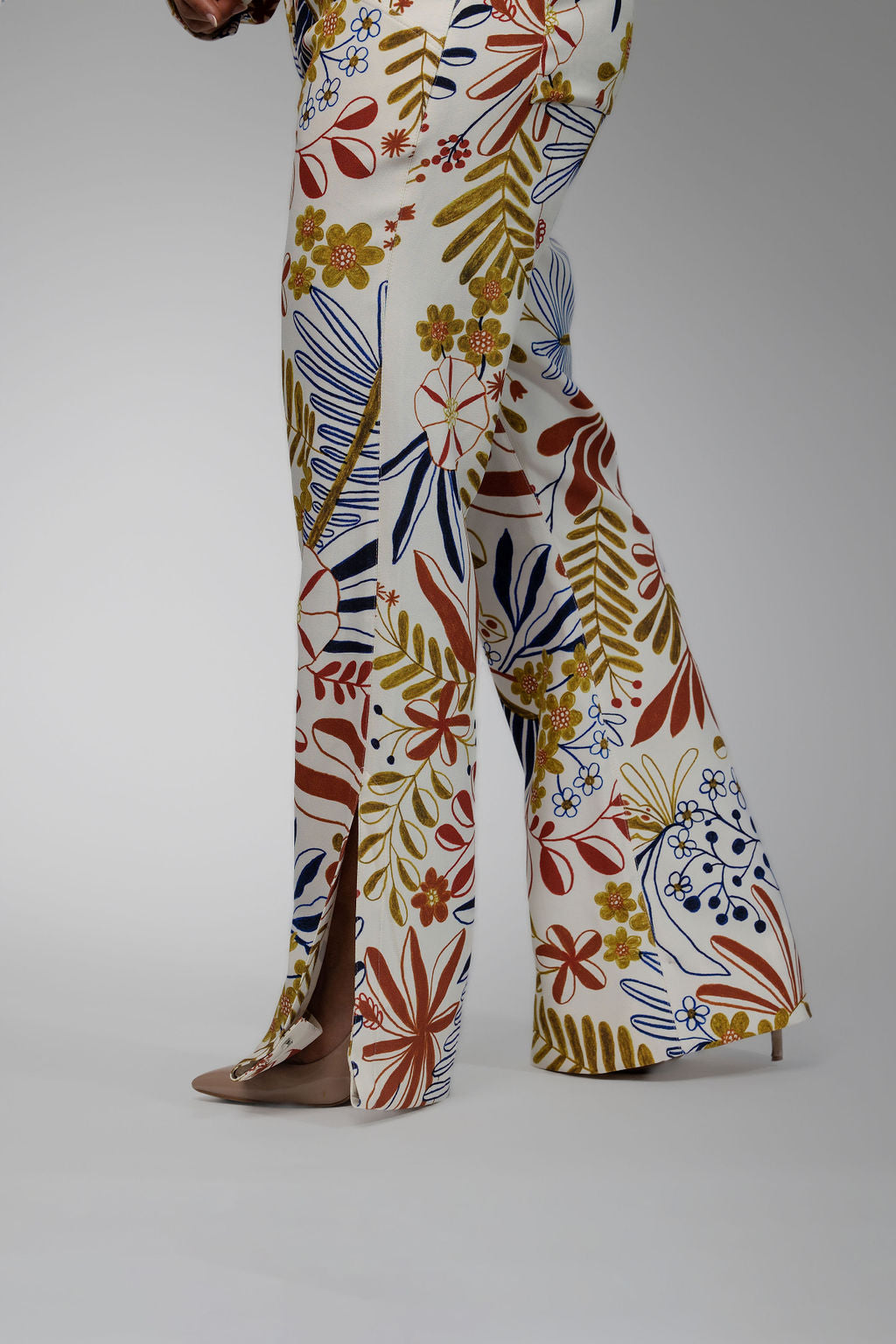 Cerrado Print Flared Pants